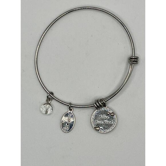 Footnotes Reversible Charm “Follow Your Heart”/"Believe" Bangle Bracelet - Picture 3 of 11